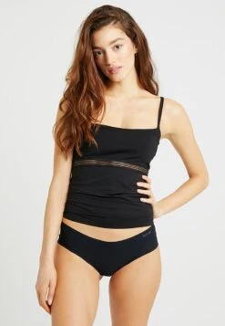 Triumph Infinite Sensation - Hemd - Black -Triumph bbc3fdc8243140f98f4f2f34801a9232