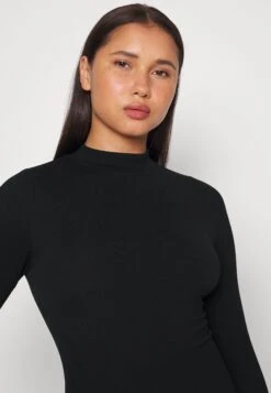 Magic Bodyfashion Every Longsleeve - Body - Black -Triumph bcdac94557914be29150e0efc76247a7