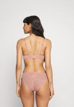 Triumph Fit Smart Tai Ex - Slip - Sunkiss -Triumph bf0c177e3c034323907503c9657565e7