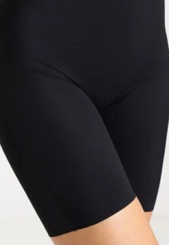 Magic Bodyfashion Maxi Sexy Hi-Bermuda - Body - Black -Triumph c17f22f0d62342f69d667cdce66f965c