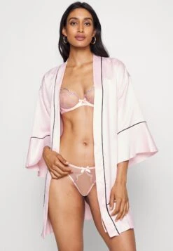 AGENT PROVOCATEUR Lornaparty Bra - Beugel Bh - Baby Pink/Rose Gold-Coloured 11 AGENT PROVOCATEUR Lornaparty Bra - Beugel Bh - Baby Pink/Rose Gold-Coloured -Triumph ccca9e48f03e435a82f3237685a5f99b