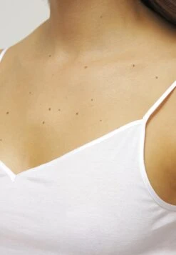 HANRO Spaghetti- Hemd - White -Triumph ccf70b46098d4729b2fb5fb495c375ae