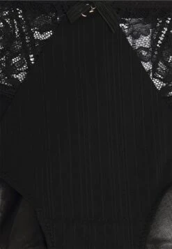 Chantelle Onderbroeken - Schwarz -Triumph d01017f949754340b791162e14799ea1