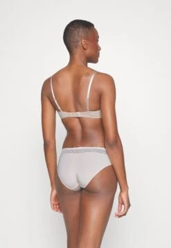 Triumph Feel Of Tai 3 Pack - Slip - Creamy Dream -Triumph d24222b97fb946db819e3849d7b80ee5