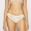Triumph Smart Deco Brazilian- Slip - Creamy Dream -Triumph d53c49f182ab40f4b3381ea0448bc785