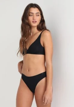 HANRO Sensation Soft Cup - Triangel Bh - Black -Triumph da0199db78bd418eaef5d302ca04b551