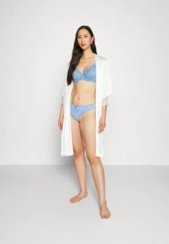 Triumph Amourette - Beugel Bh - Provence -Triumph e02ff871b0b24a37b4f5471bb89fad97