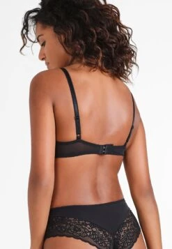 Triumph Amourette Spotlight- Beugel Bh - Black -Triumph e2ffa7cec254495ca90b2c636adb783b