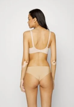 Triumph Classic Stretch - Triangel Bh - Teint -Triumph e7f18876744b4060924f5d85073d863f