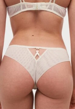 Chantelle Summer Seduction Tanga - String - Ivory -Triumph f134ac80742548638effde515df6c600