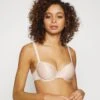 Chantelle Chic Essential Memory - Beugel Bh - Beige Dore -Triumph f731acea371149a5934259535a2ddfa1