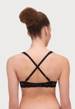 Chantelle Champs Elysees Covering Memory Bra - Beugel Bh - Black -Triumph f7b7204e70f84c718a495107d47407dd