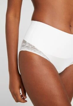 Magic Bodyfashion Tummy Shaper - Shapewear - White 11 Magic Bodyfashion Tummy Shaper - Shapewear - White -Triumph f886d7cb746349e89175c871cc78cabd