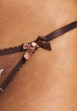 AGENT PROVOCATEUR Lorna Thong - String - Chestnut/Blush -Triumph fab61fe81e3844109d74f80233fac60f