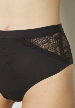 Chantelle Orangerie Dream High Waisted Brief - Slip - Black -Triumph fcbc276fdd18404f843f0d979fbade73